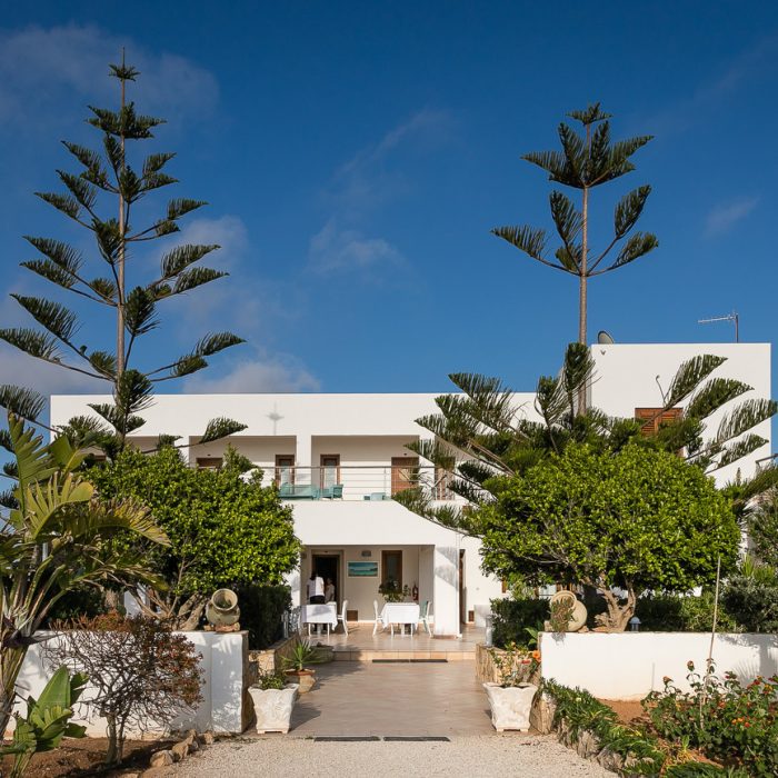 albergo-lampedusa-mare-hotel-ristorante-300